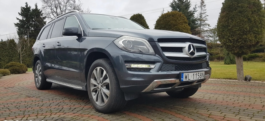 Mercedes-Benz GL cena 123000 przebieg: 154000, rok produkcji 2014 z Warszawa małe 232